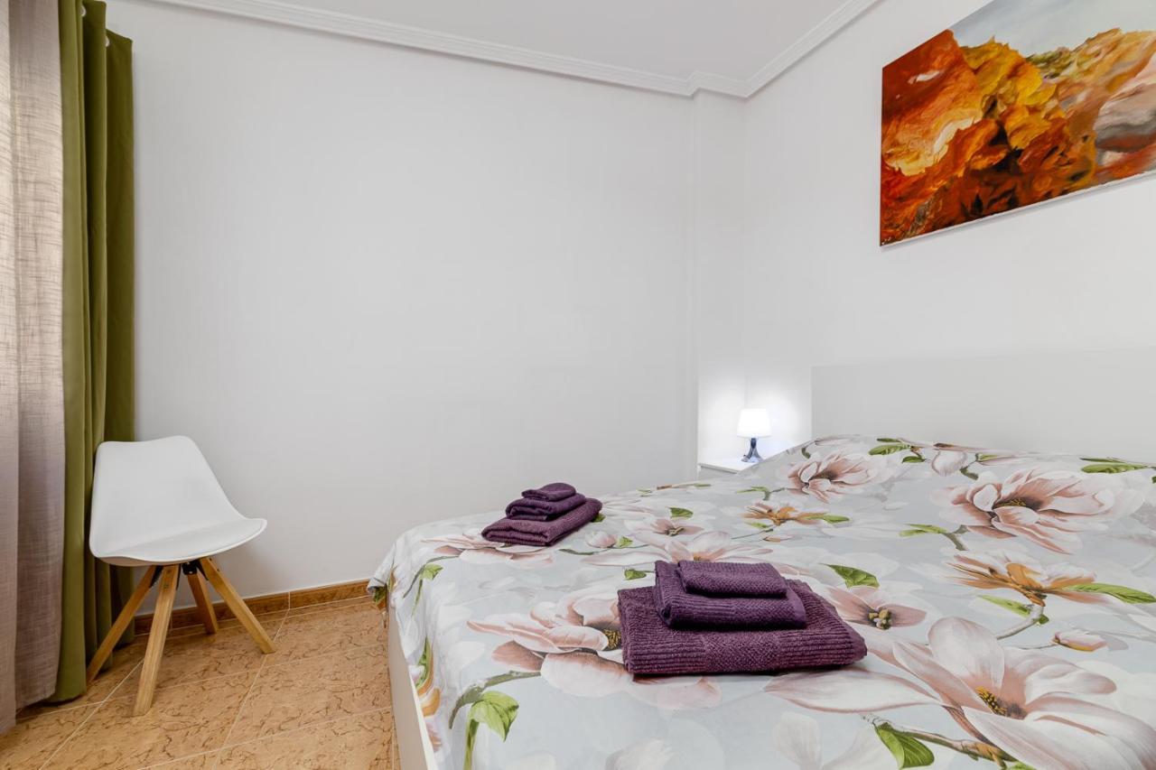 Penthouse Corbeta Sun Lejlighed Torrevieja Eksteriør billede