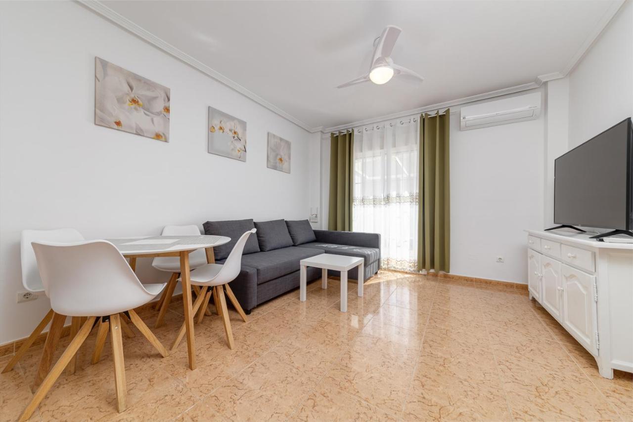 Penthouse Corbeta Sun Lejlighed Torrevieja Eksteriør billede
