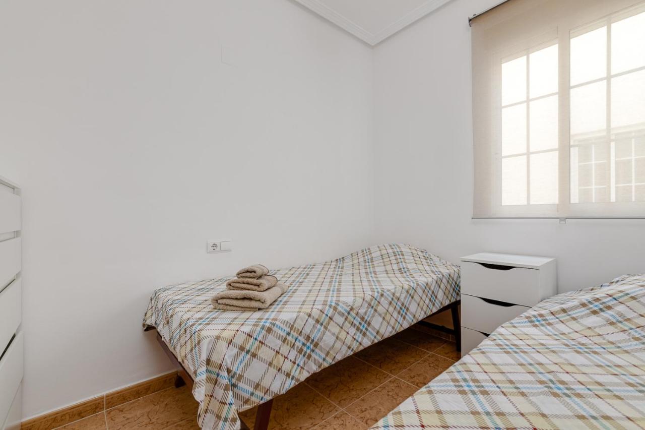 Penthouse Corbeta Sun Lejlighed Torrevieja Eksteriør billede